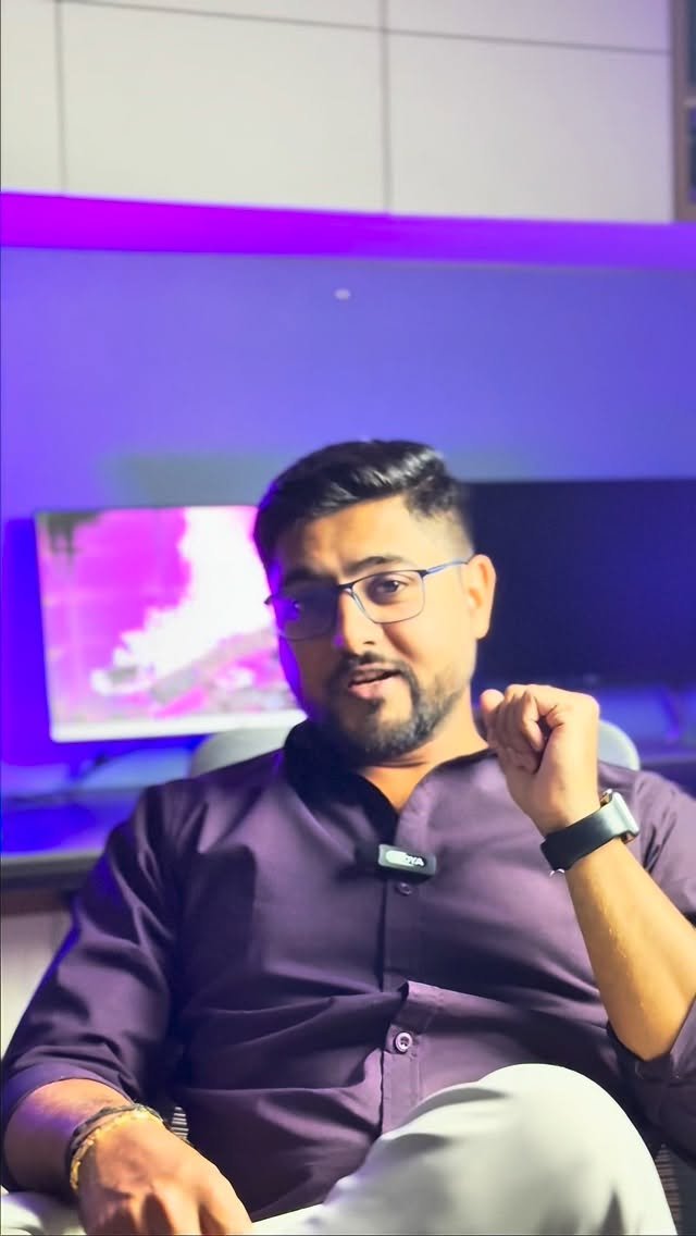 2.5 CRORE no Logo?
